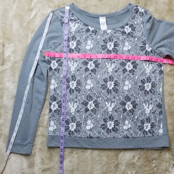 Long sleeve Top - Picture 8 of 8